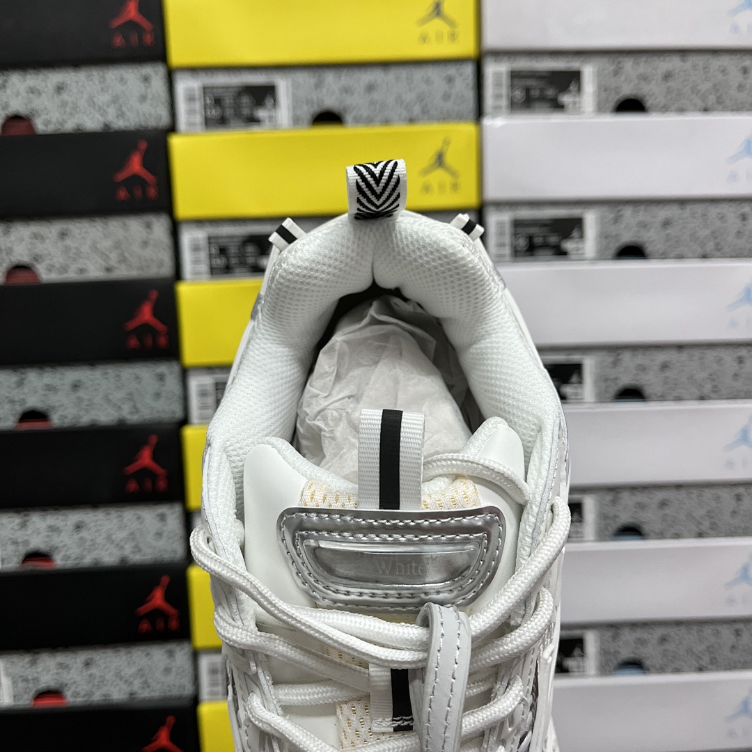 Off-White Be Right Back - Image 6