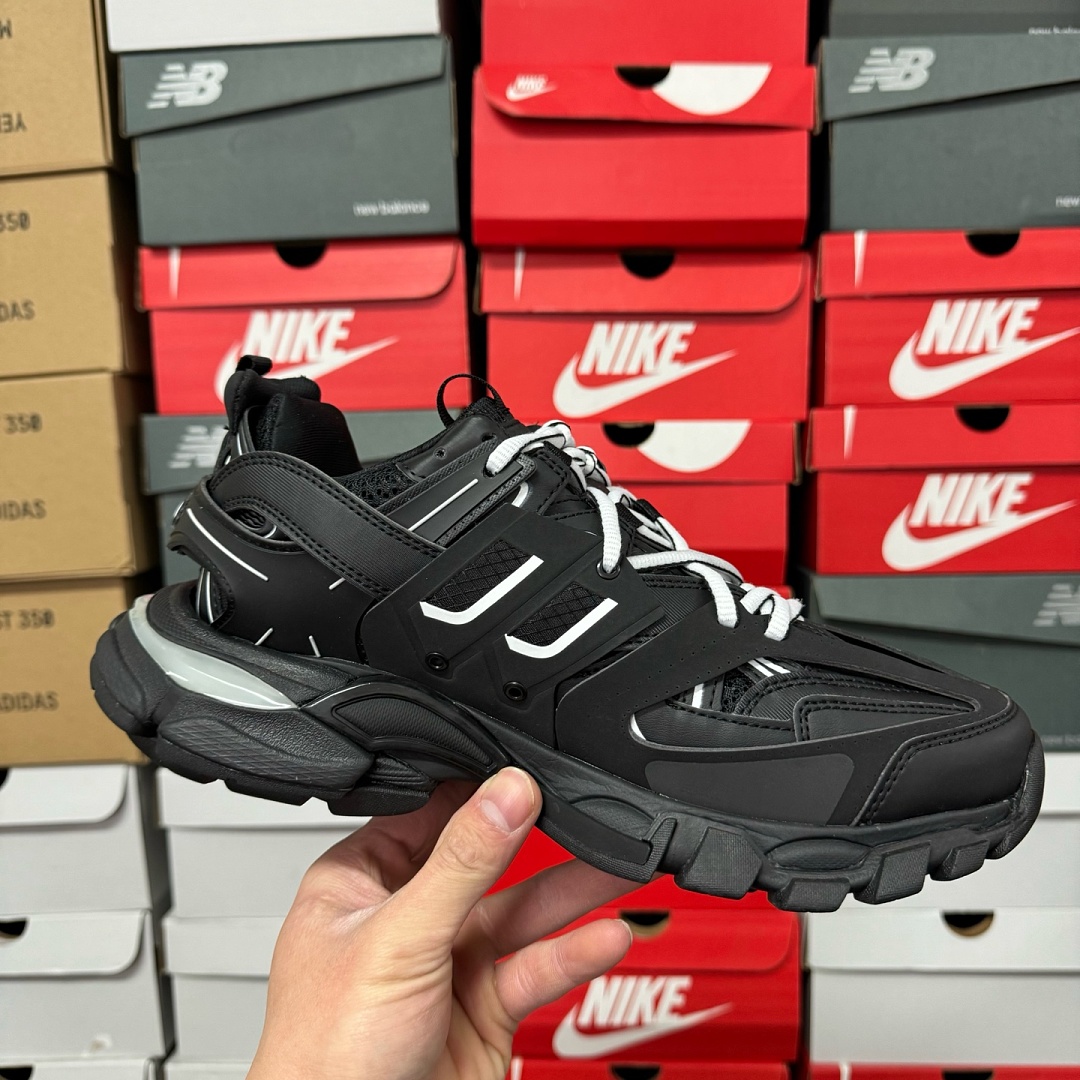 Balenciaga Track Black White LED - Image 7