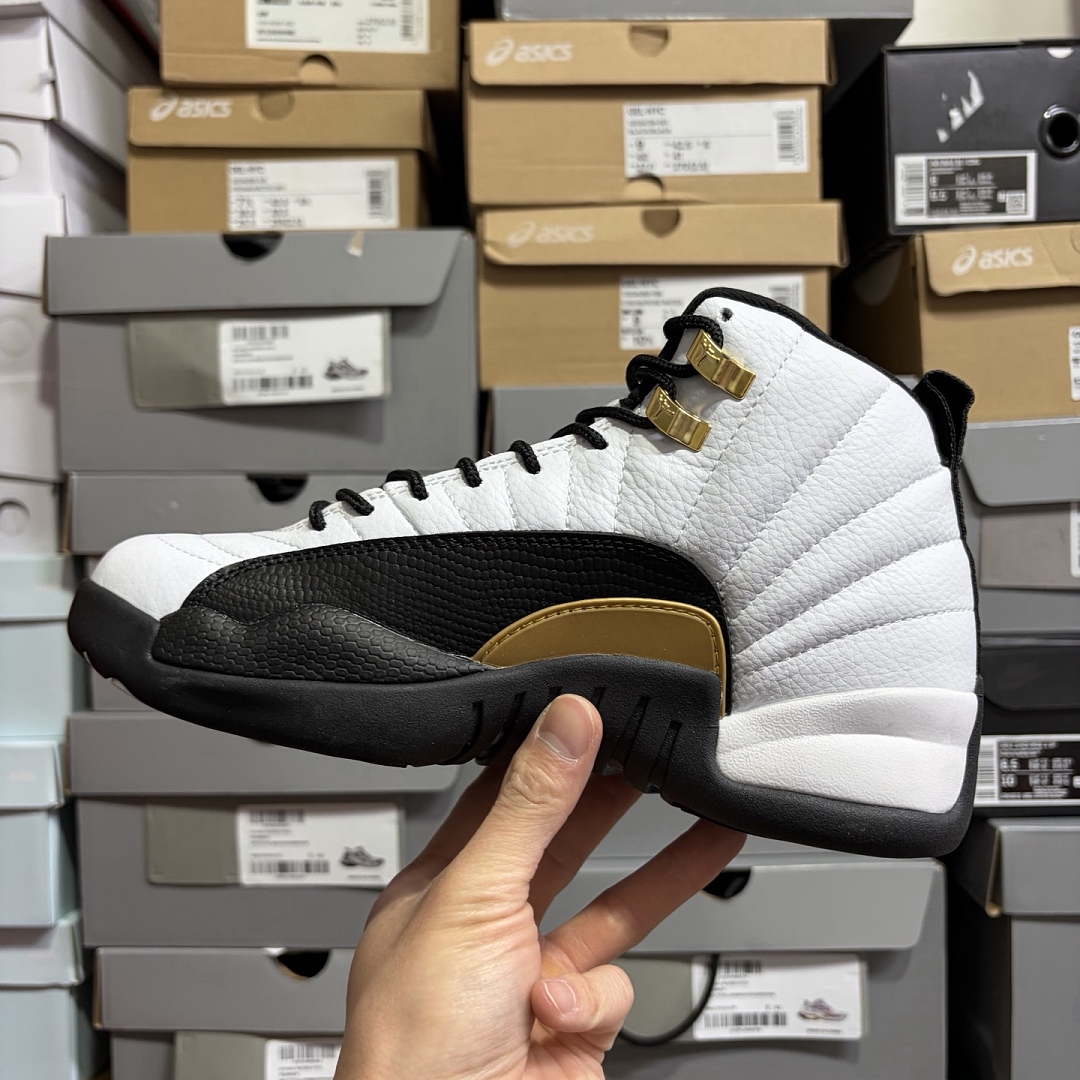 Nike Royalty Taxi - Image 5