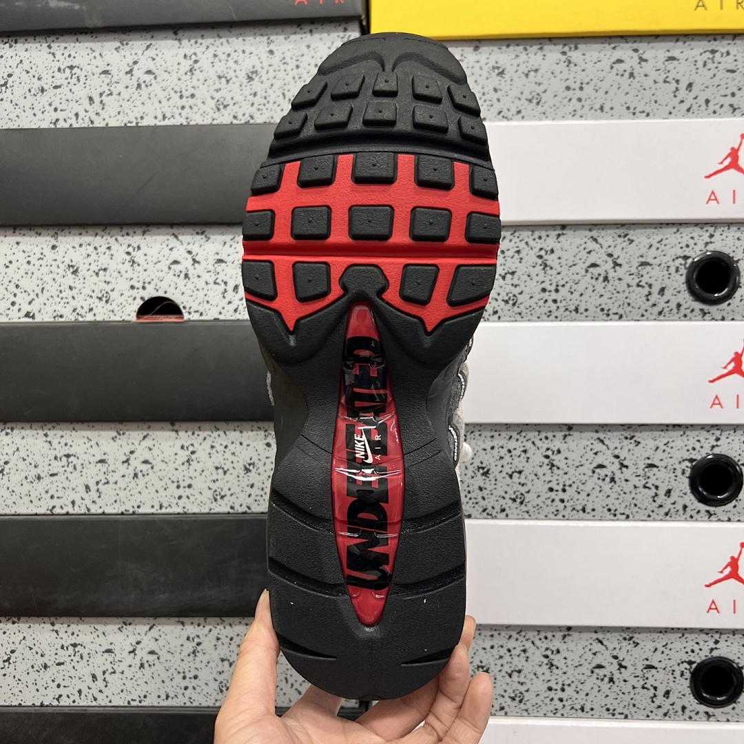 Nike Air Max 95 SP Undefeated Geo Tokyo Bright Crimson - Image 3