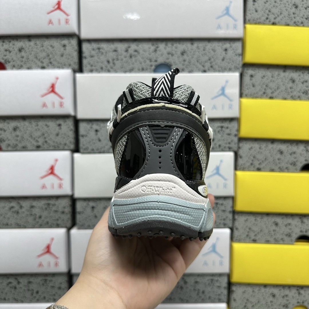 Off-White Be Right Back F24 10001 - Image 3