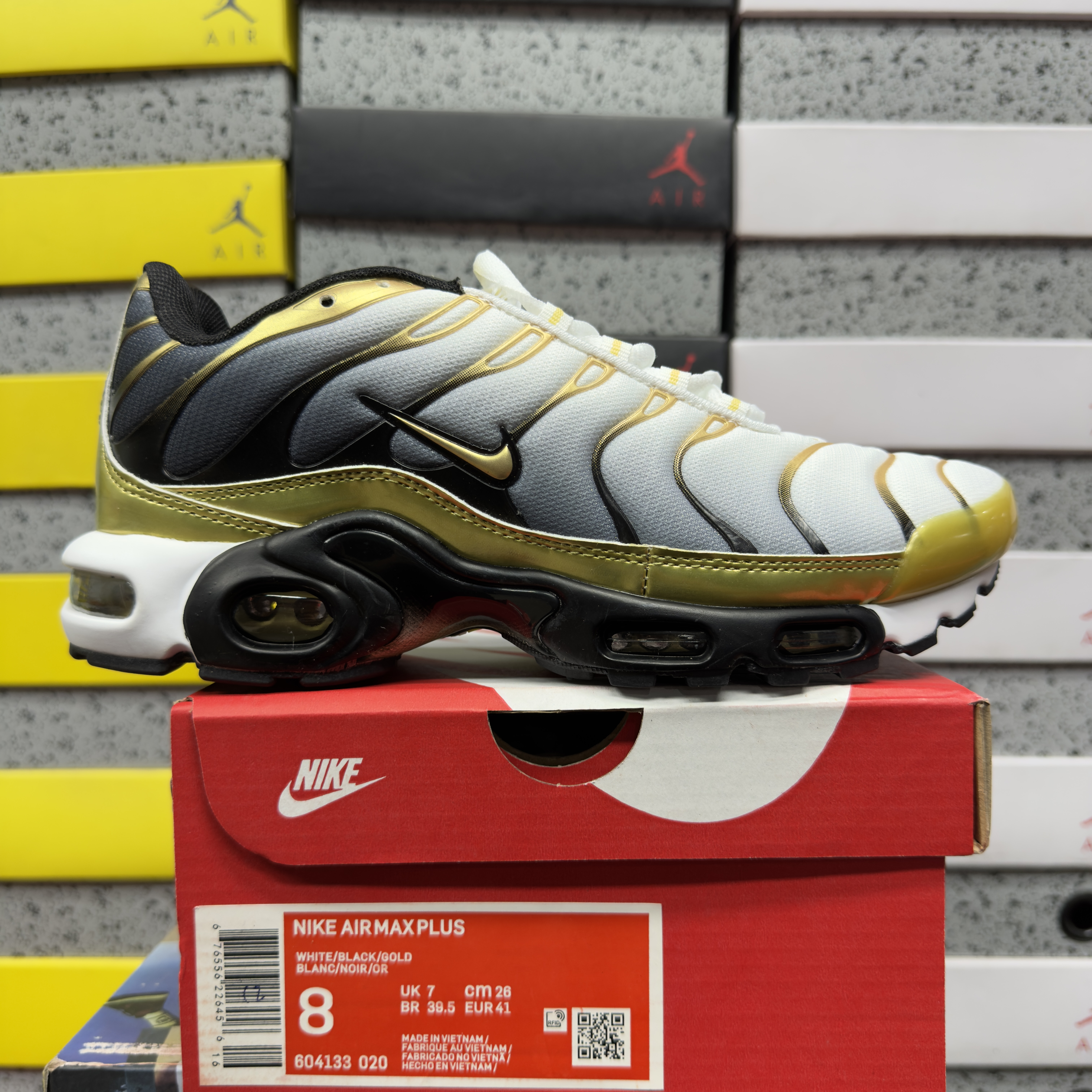 Nike Air Max Plus - Image 10