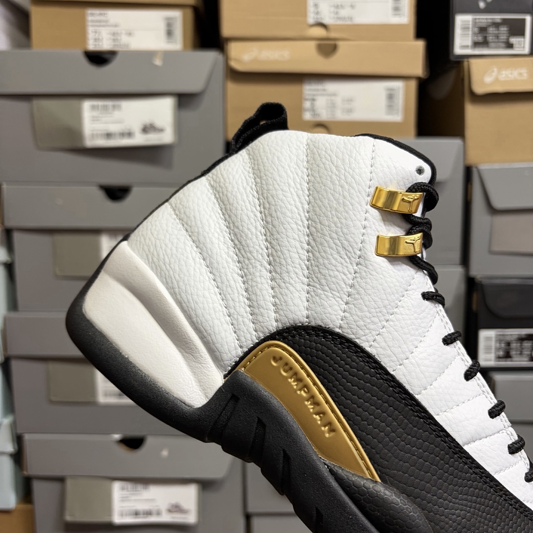 Nike Royalty Taxi - Image 2