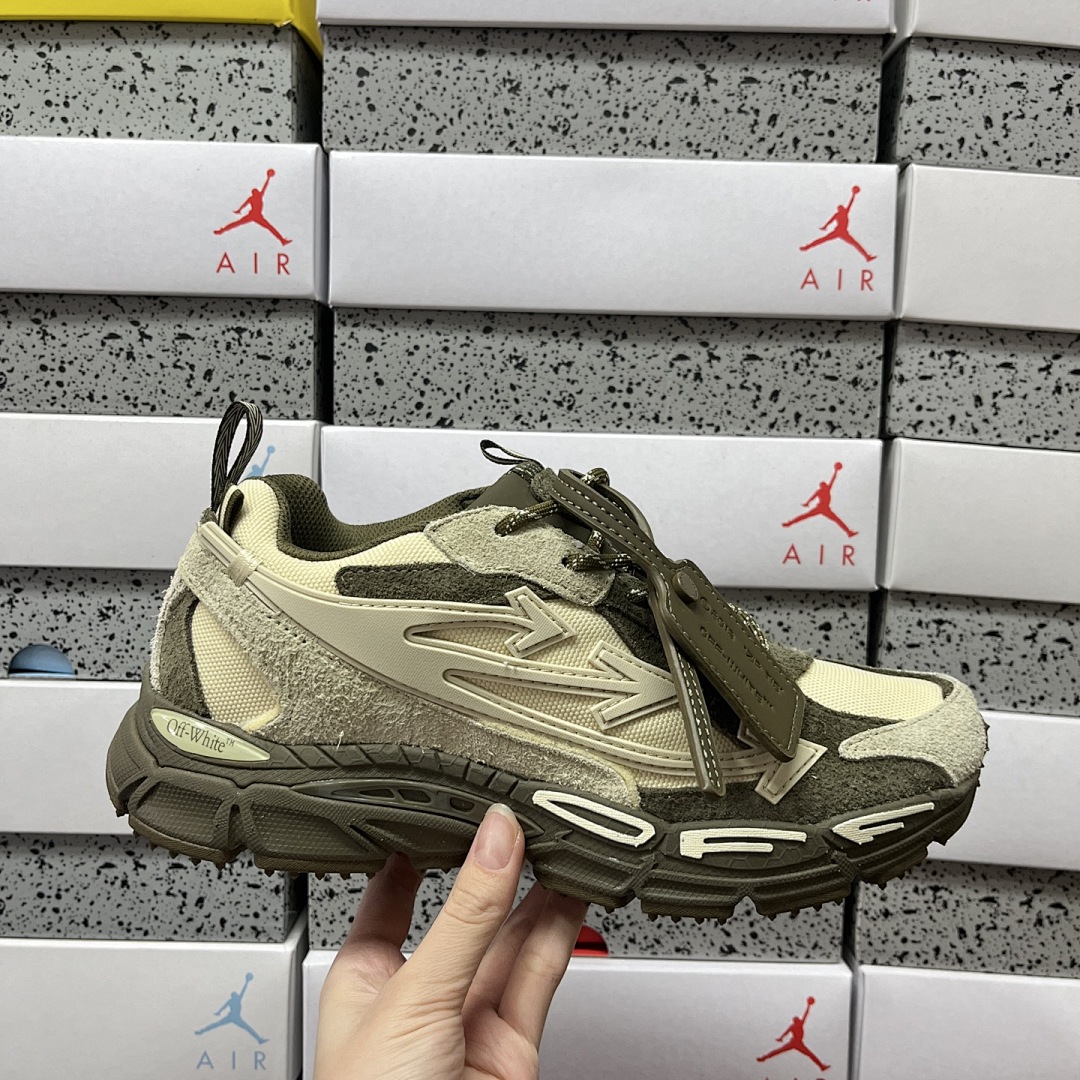 Off-White Be Right Back - Image 10