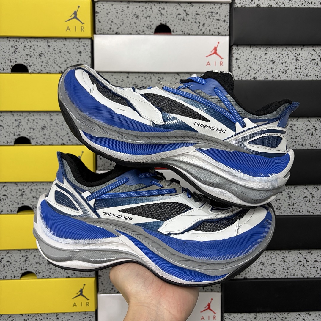 Balenciaga Jet 26 - Image 10