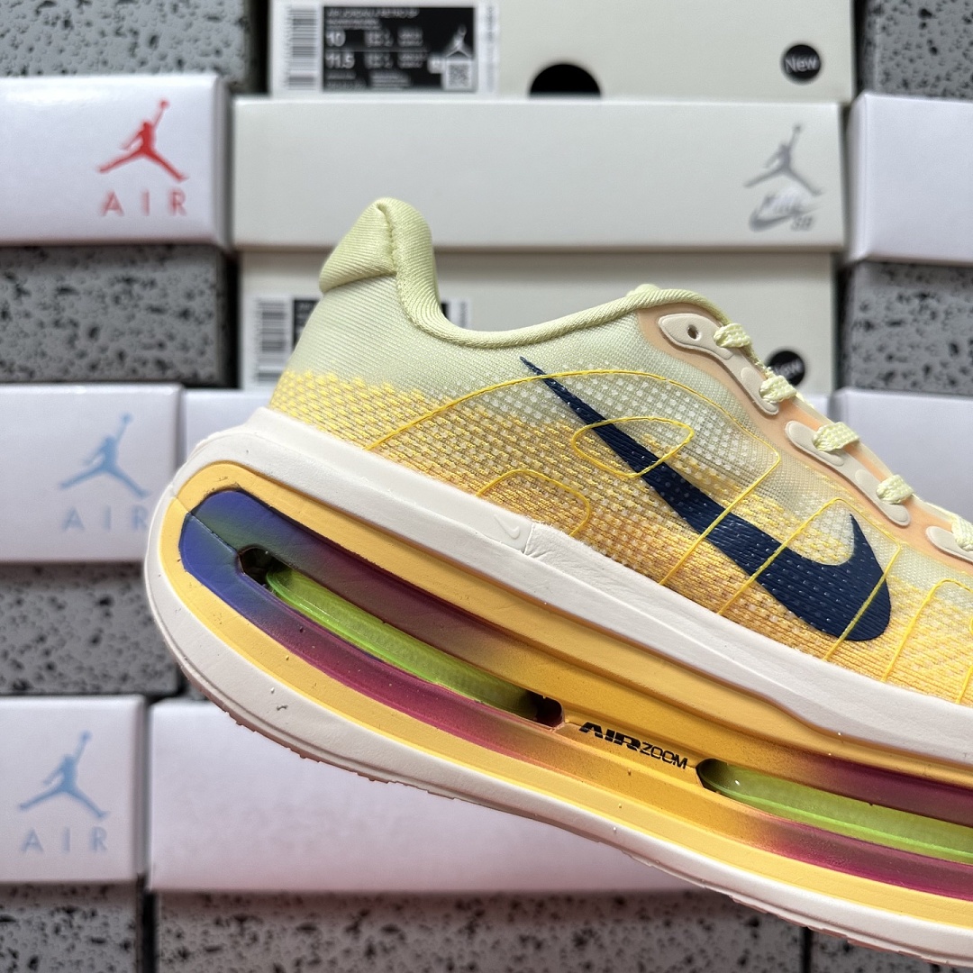 Nike Vomero Premium Alabaster HQ2050-701 - Image 5