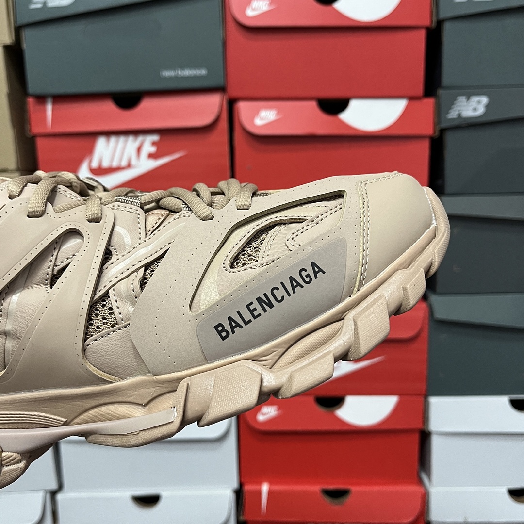 Balenciaga BLCG Track - Image 4