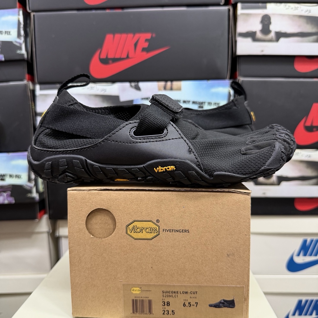 Suicoke Finger Chukka Boot S20MLC1 Black Velcro Strap