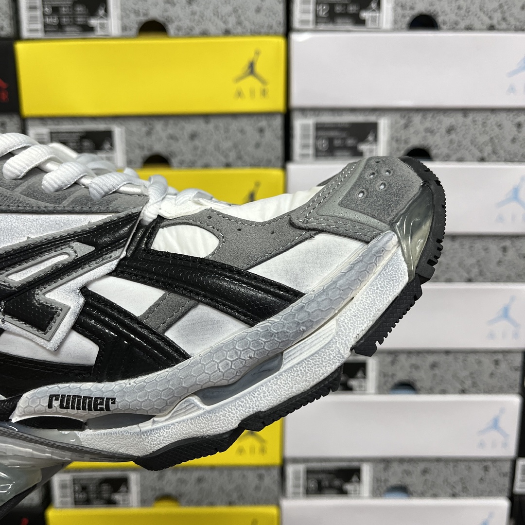 Balenciaga BLCG Runner 7 Gen - Image 5