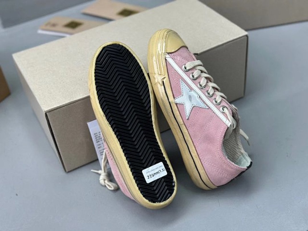 Golden Goose Deluxe Brand - Image 8