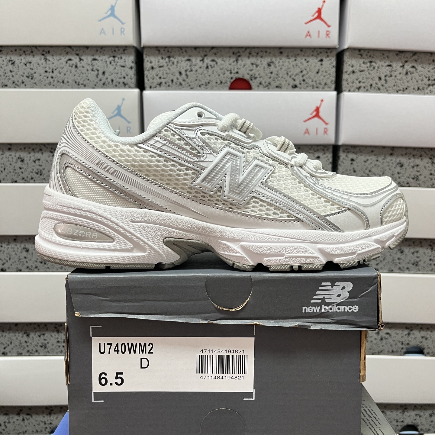 New Balance 740V2 White Silver Reflection - Image 10