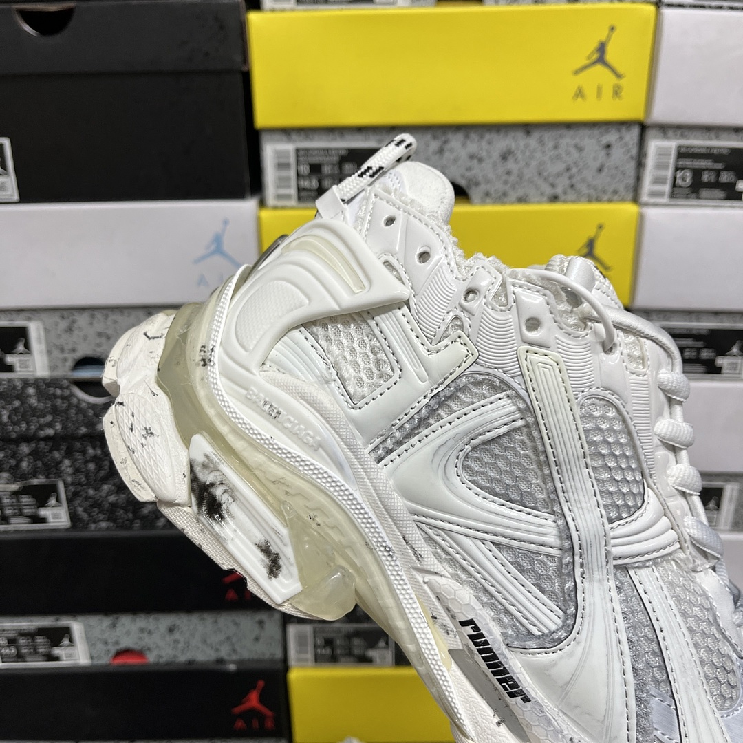 Balenciaga BLCG Runner 7.5 - Image 7