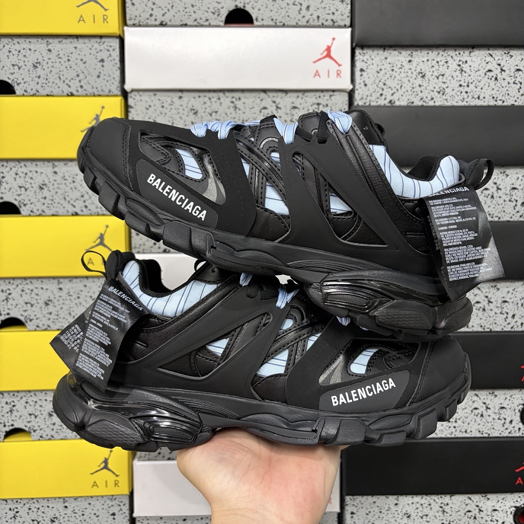 Balenciaga BLCG Track 3.0 - Image 9