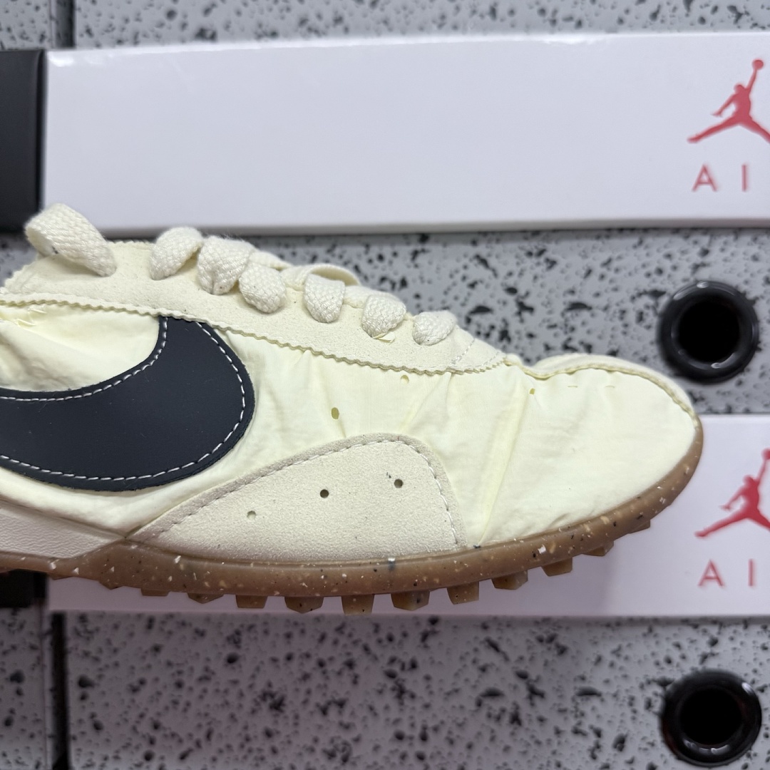 Nike Moon Shoe SP Jacquemus Alabaster - Image 10