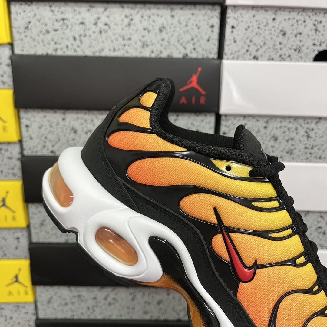 Nike Air Max Plus Sunset - Image 9