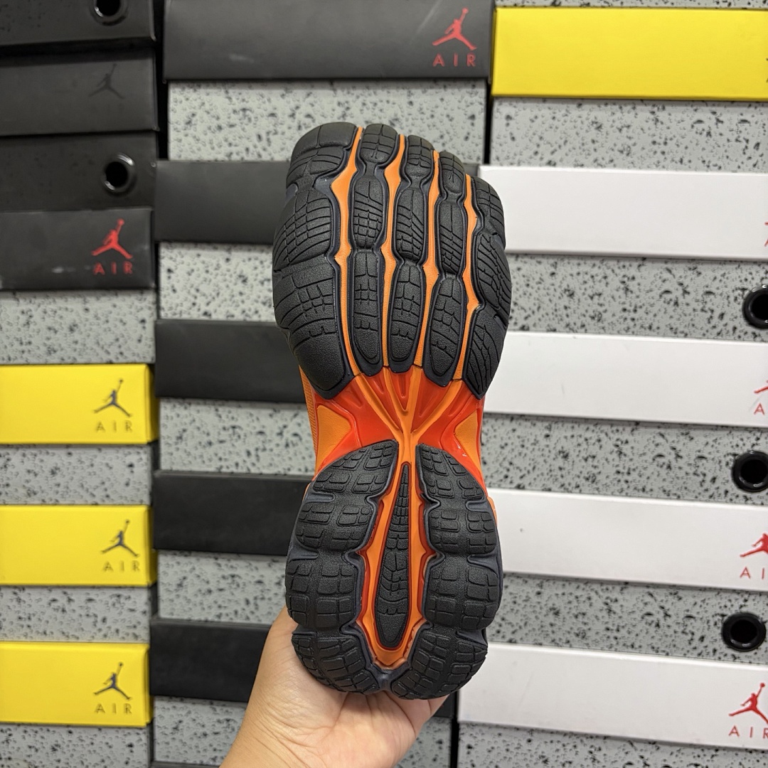 Balenciaga Anatomic Runner 5845 Orange Black 20.0 - Image 4