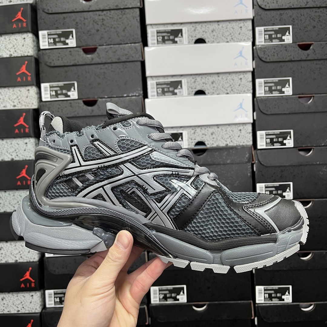 Balenciaga BLCG Runner 7.0 - Image 3