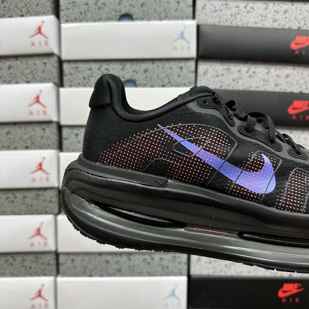 Nike Vomero Premium Black Sapphire Rose - Image 3