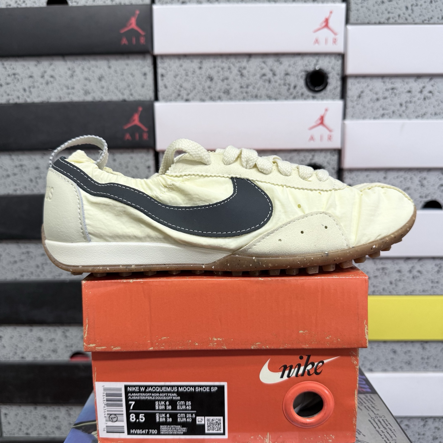 Nike Moon Shoe SP Jacquemus Alabaster - Image 11