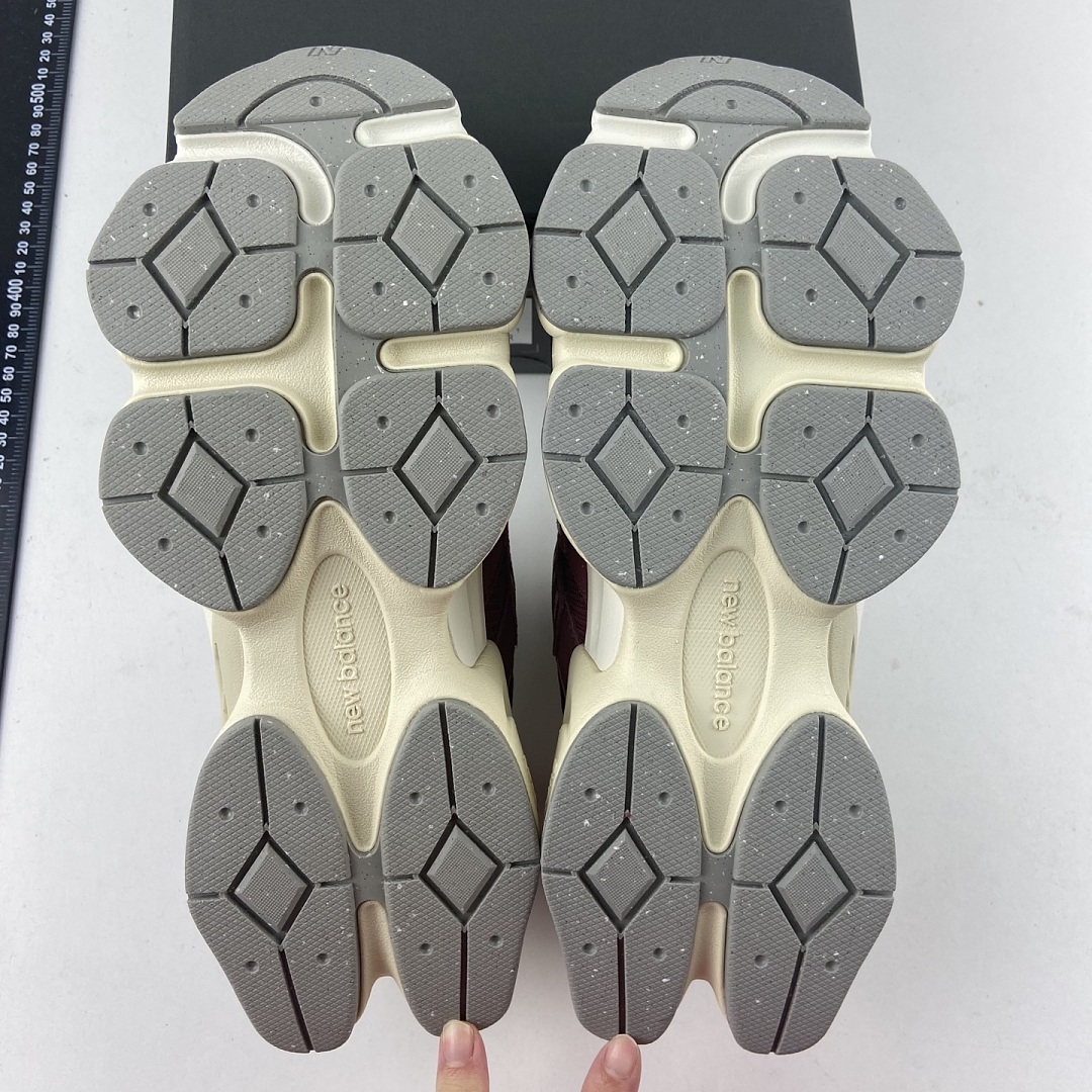 New Balance 9060 - Image 2