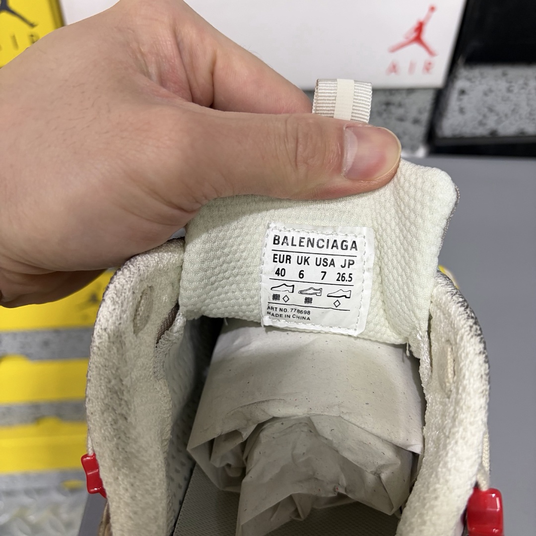 Balenciaga BLCG 3Xl - Image 11