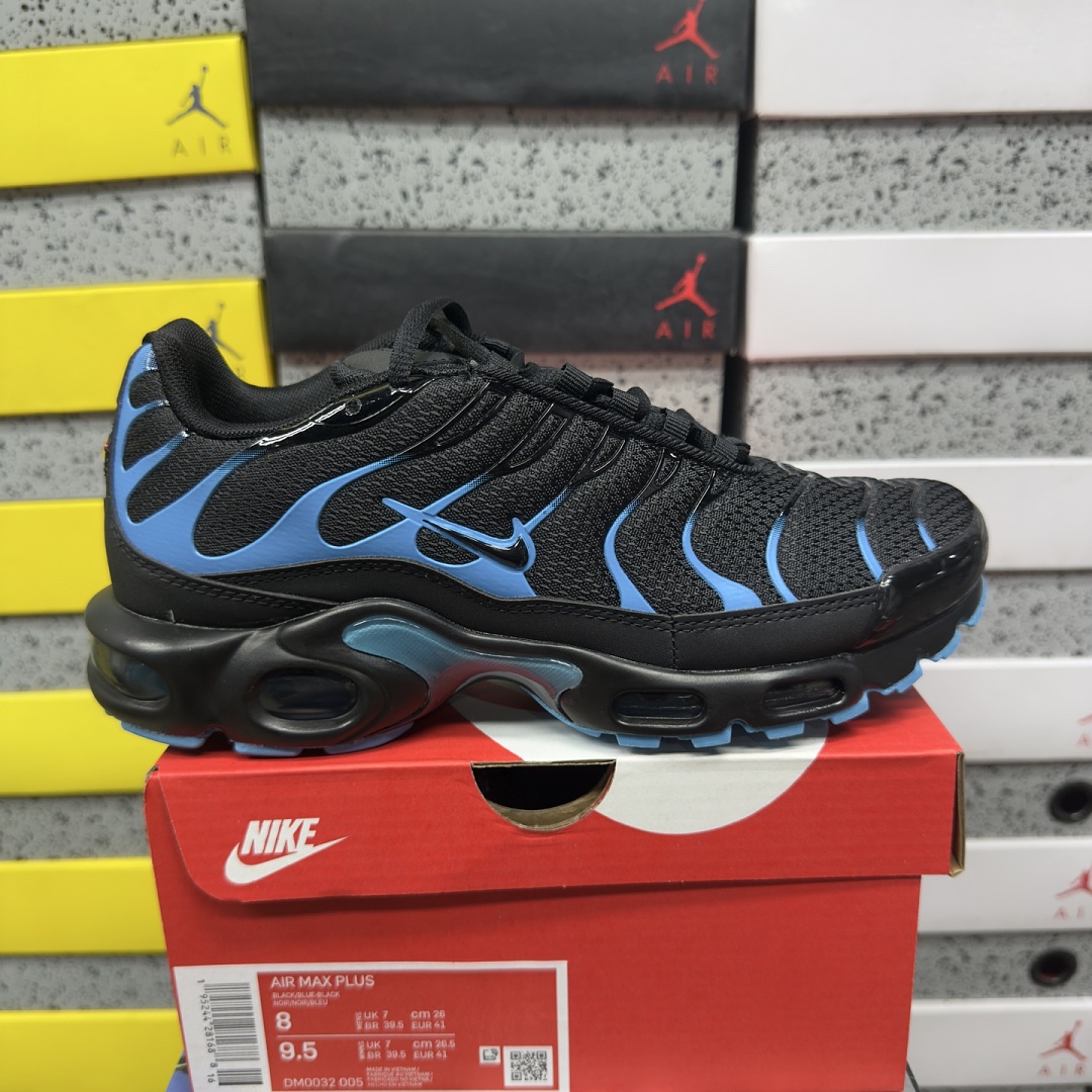 Nike Air Max Plus Black University Blue DM0032-005