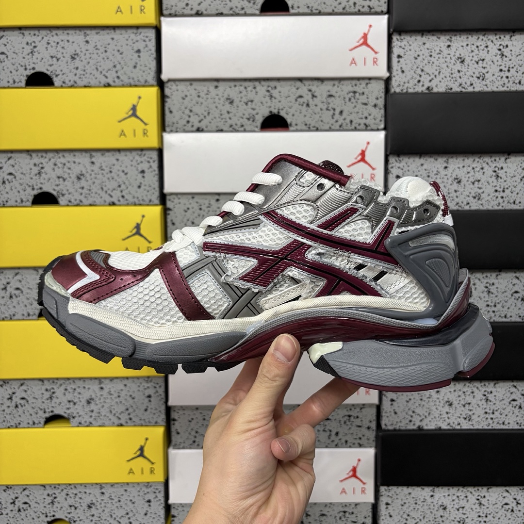Balenciaga BLCG Runner 7.0 - Image 7