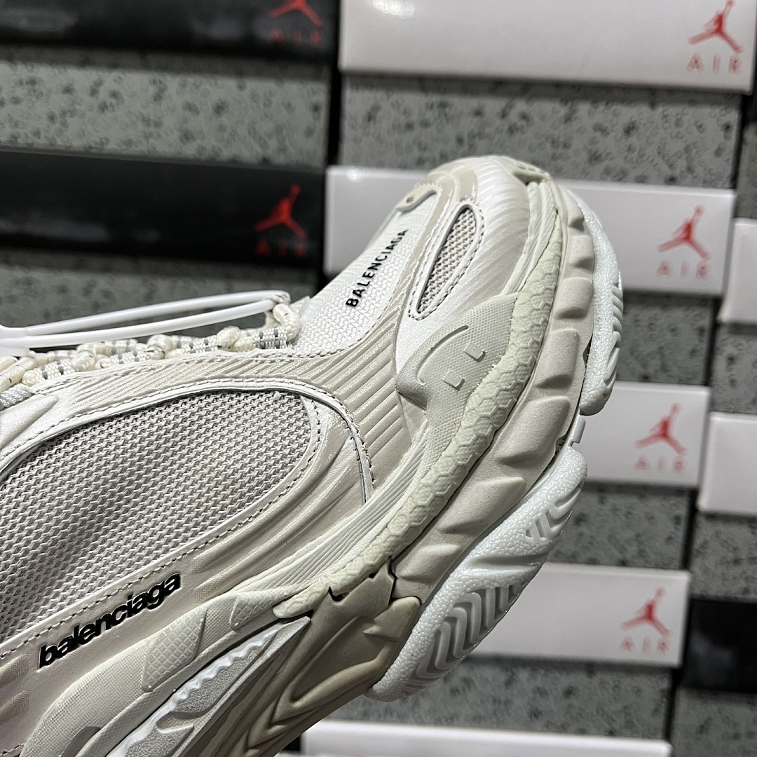 Balenciaga Triple S 2 - Image 8