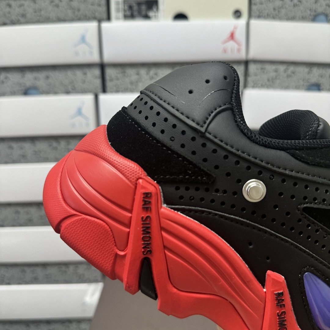 On Running Raf Simons Antei Low Top - Image 8