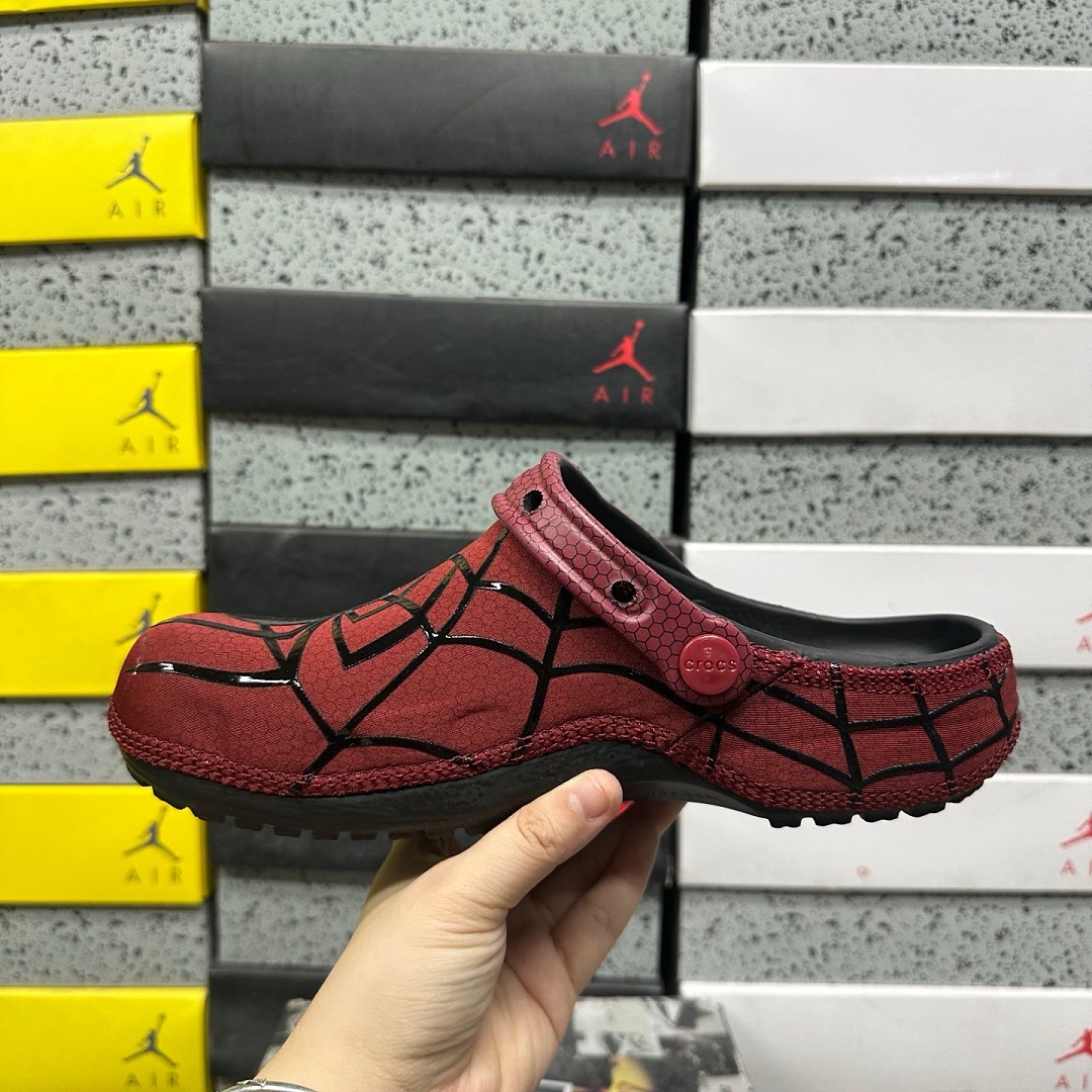 Crocs Red Black - Image 8