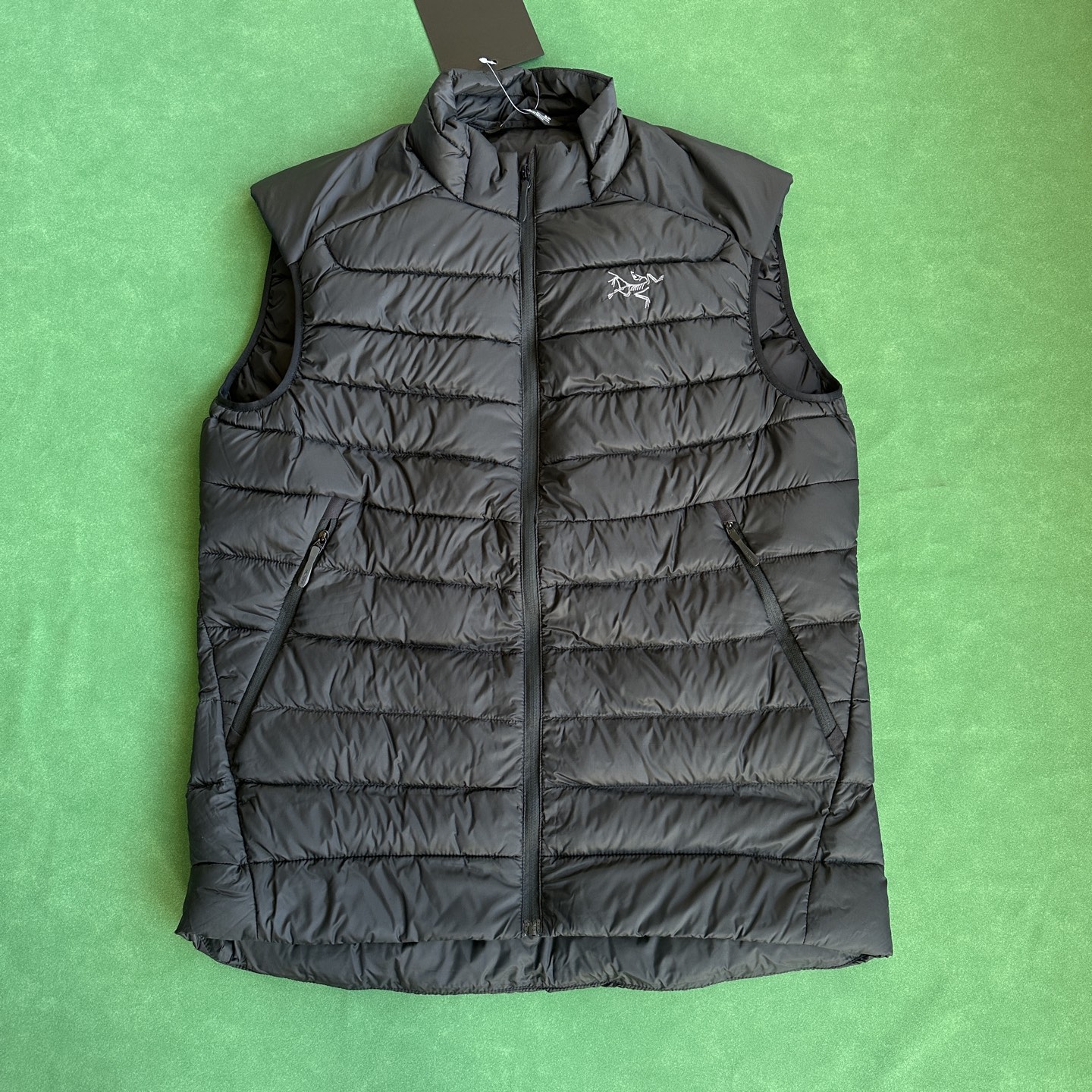 Arc'teryx Cerium Vest (Black Silver) - Image 13