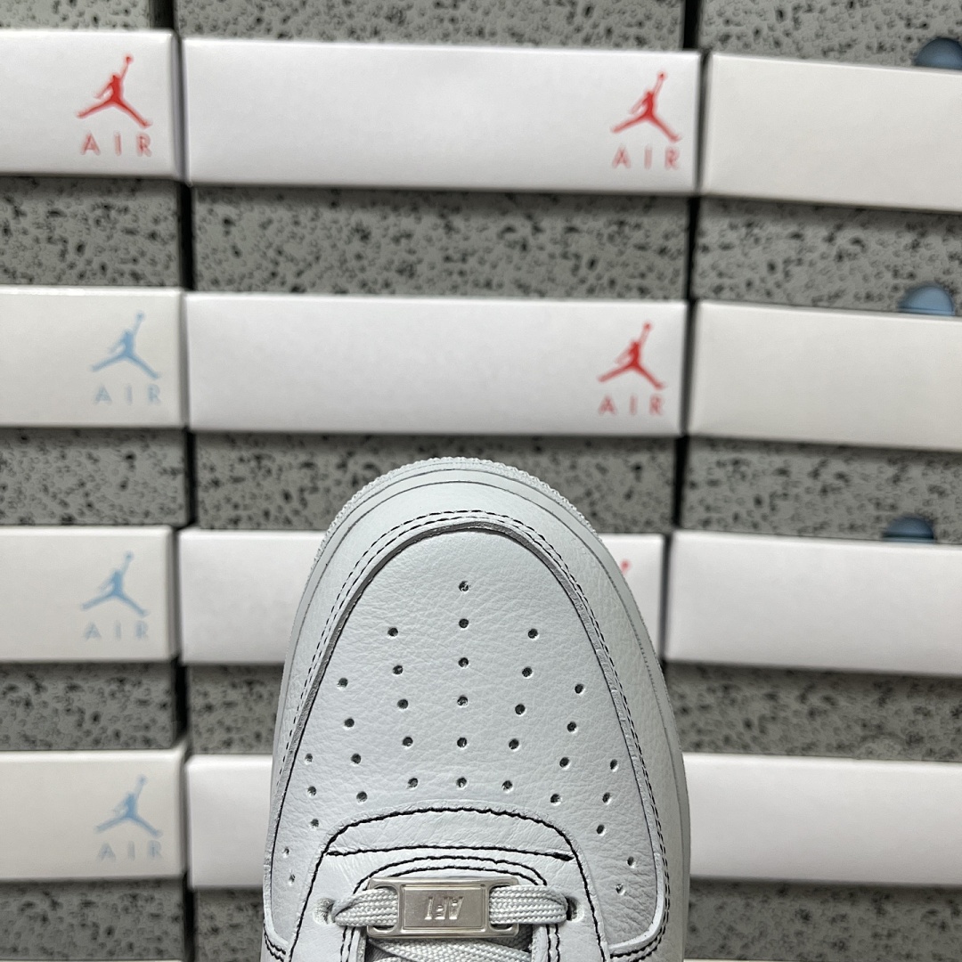 Nike Air Force 1 Low '07 LV8 - Image 9