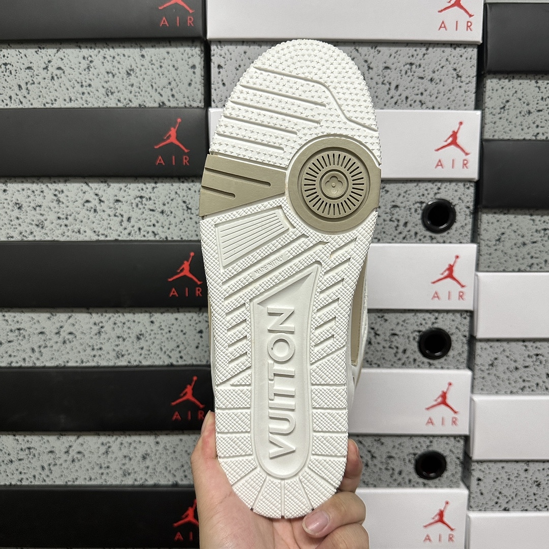 Louis Vuitton Skate Sneaker SK8 (White Brown) - Image 8