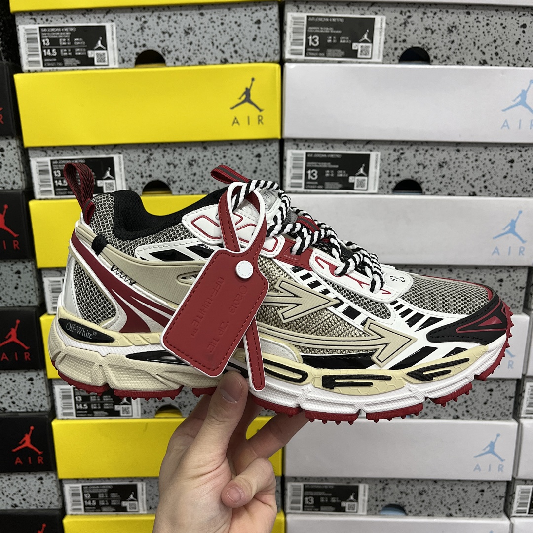 Off-White Be Right Back - Image 11