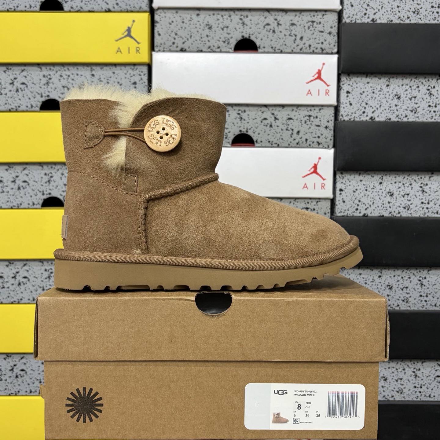 UGG Classic 3352 Buckle Mid -6422 - Image 10