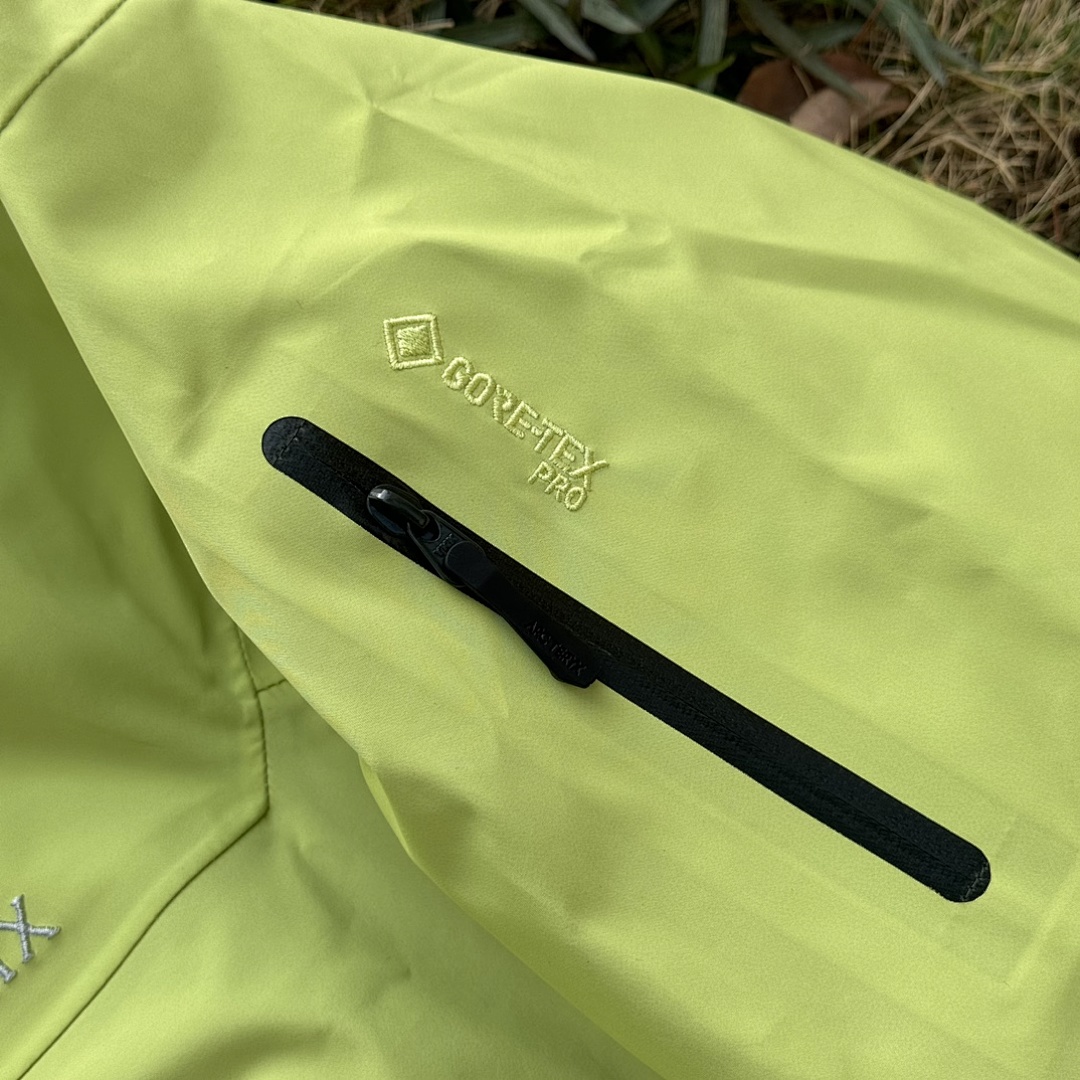 Arc'teryx ¥199 Special Offer Alpha Jacket 6 Fluorescent Gen (Green SV) - Image 14