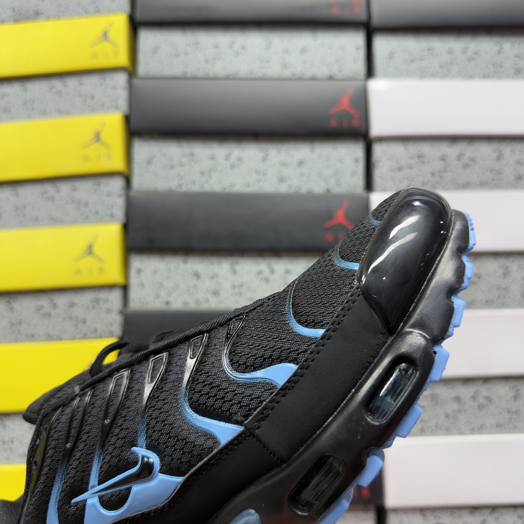 Nike Air Max Plus Black University (Blue) - Image 3