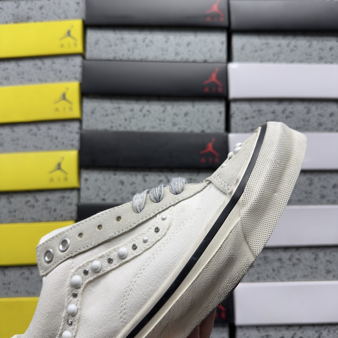 Vans OTW Old Skool 36 Pearlized Pack Marshmallow V - Image 2