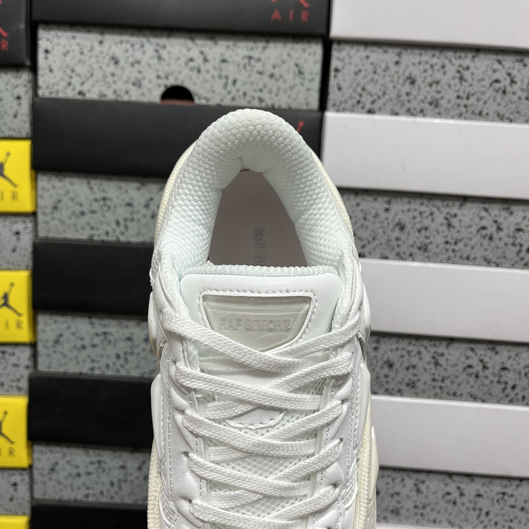 On Running Raf Simons Pharaxus - Image 5