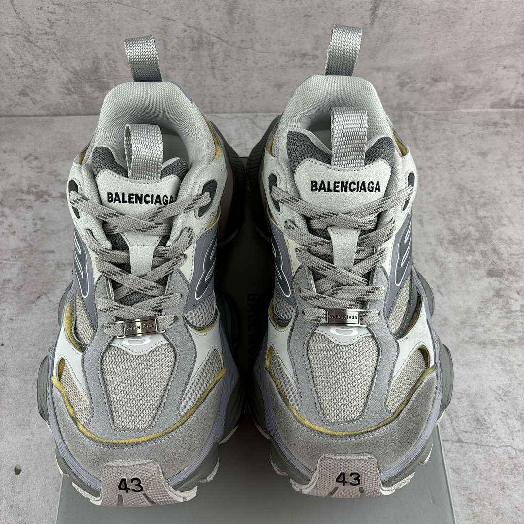 Balenciaga Cargo - Image 20