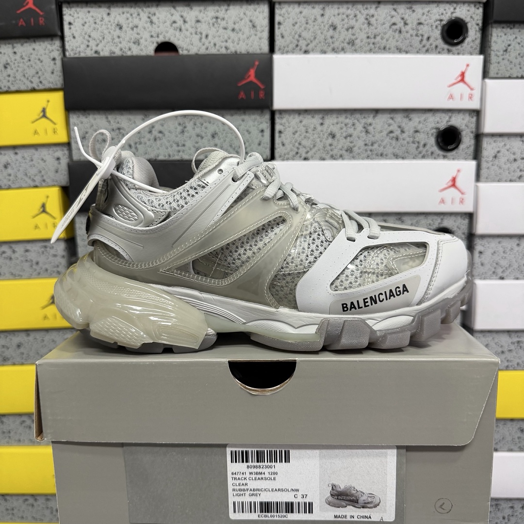 Balenciaga Track - Image 19