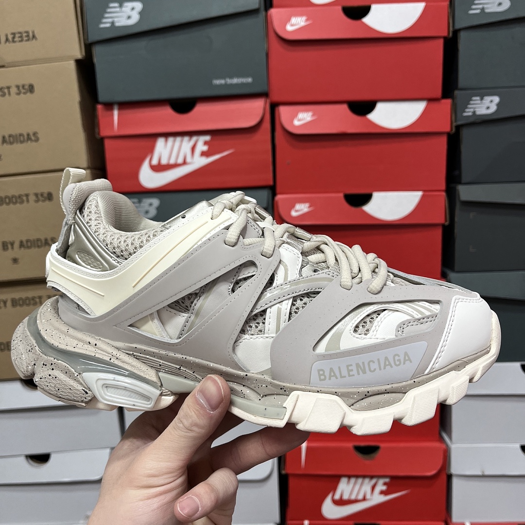 Balenciaga BLCG Track - Image 6