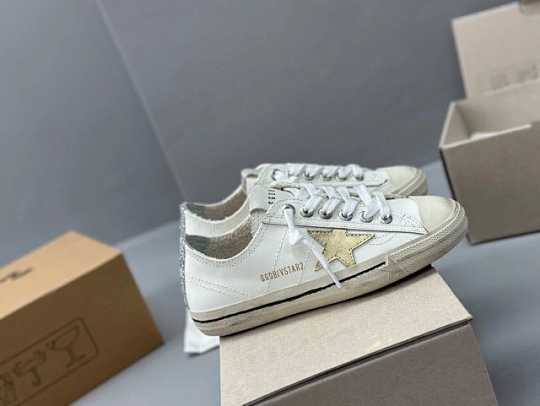 Golden Goose Deluxe Brand - Image 6