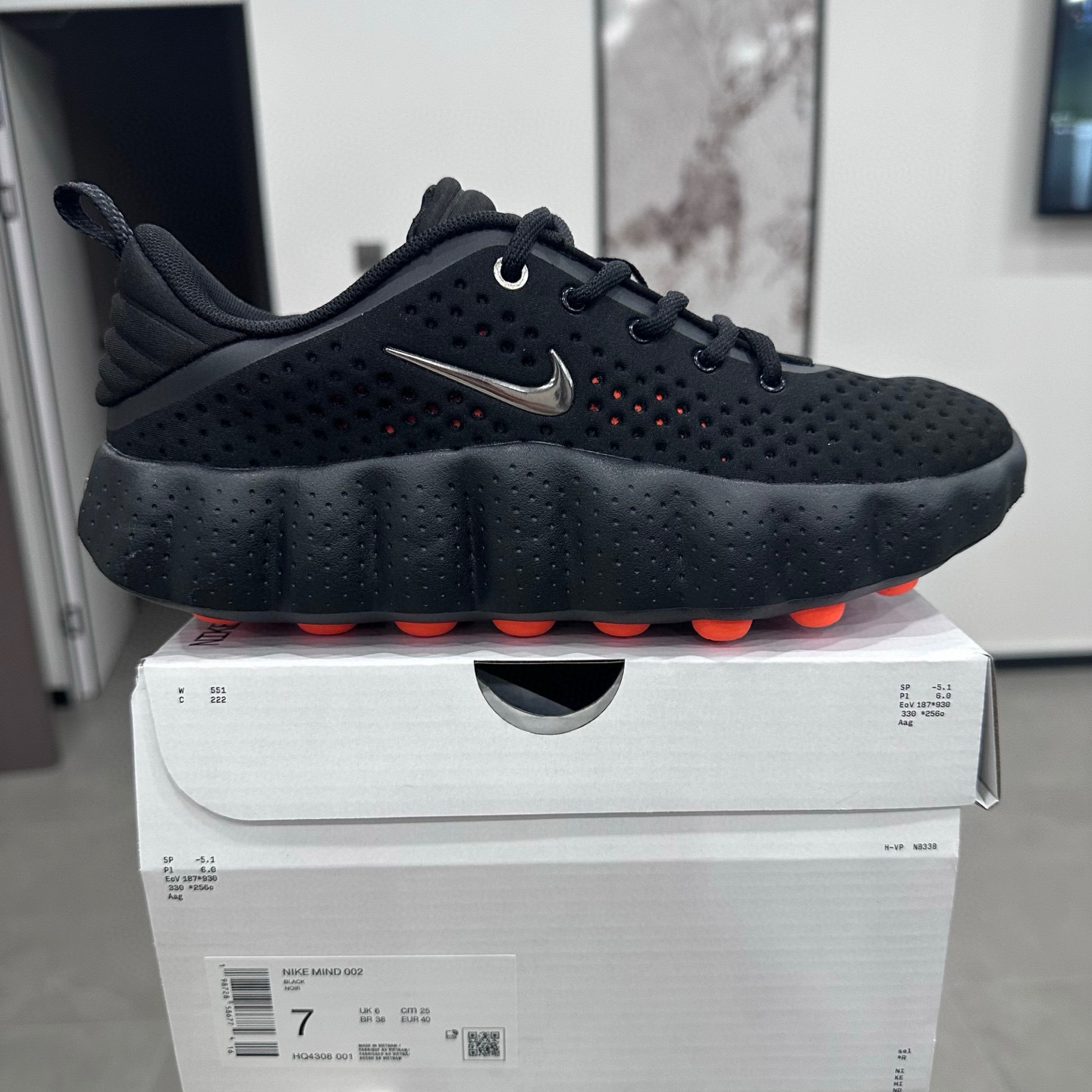 Nike Mind 002 Black Hyper Crimson - Image 21