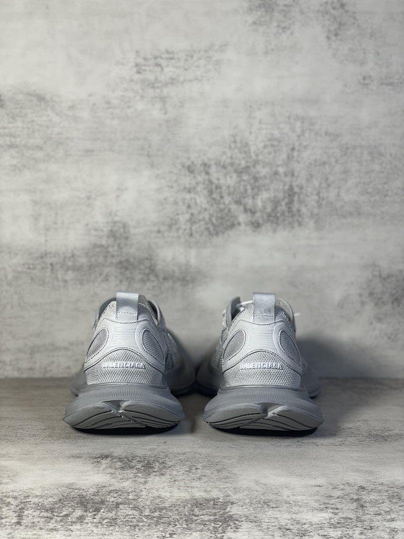 Balenciaga Circuit - Image 30