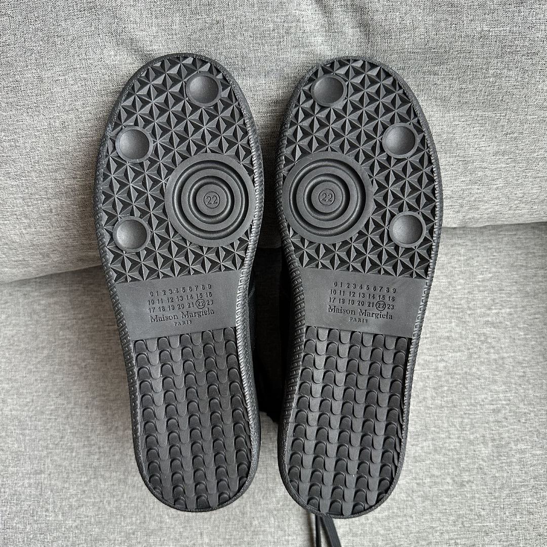 On Running Maison Margiela Replica - Image 2