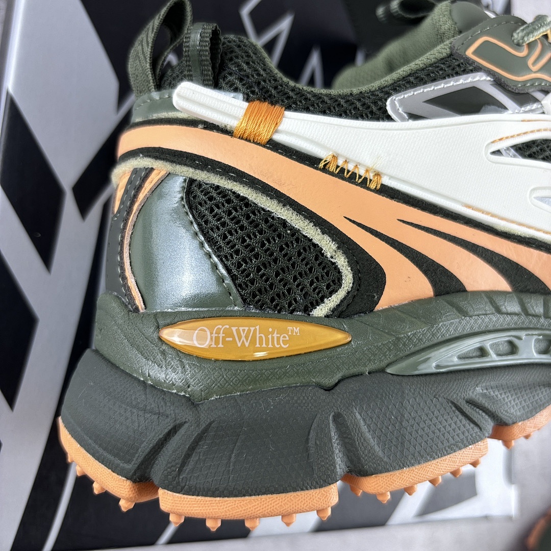 Off-White Be Right Back - Image 10