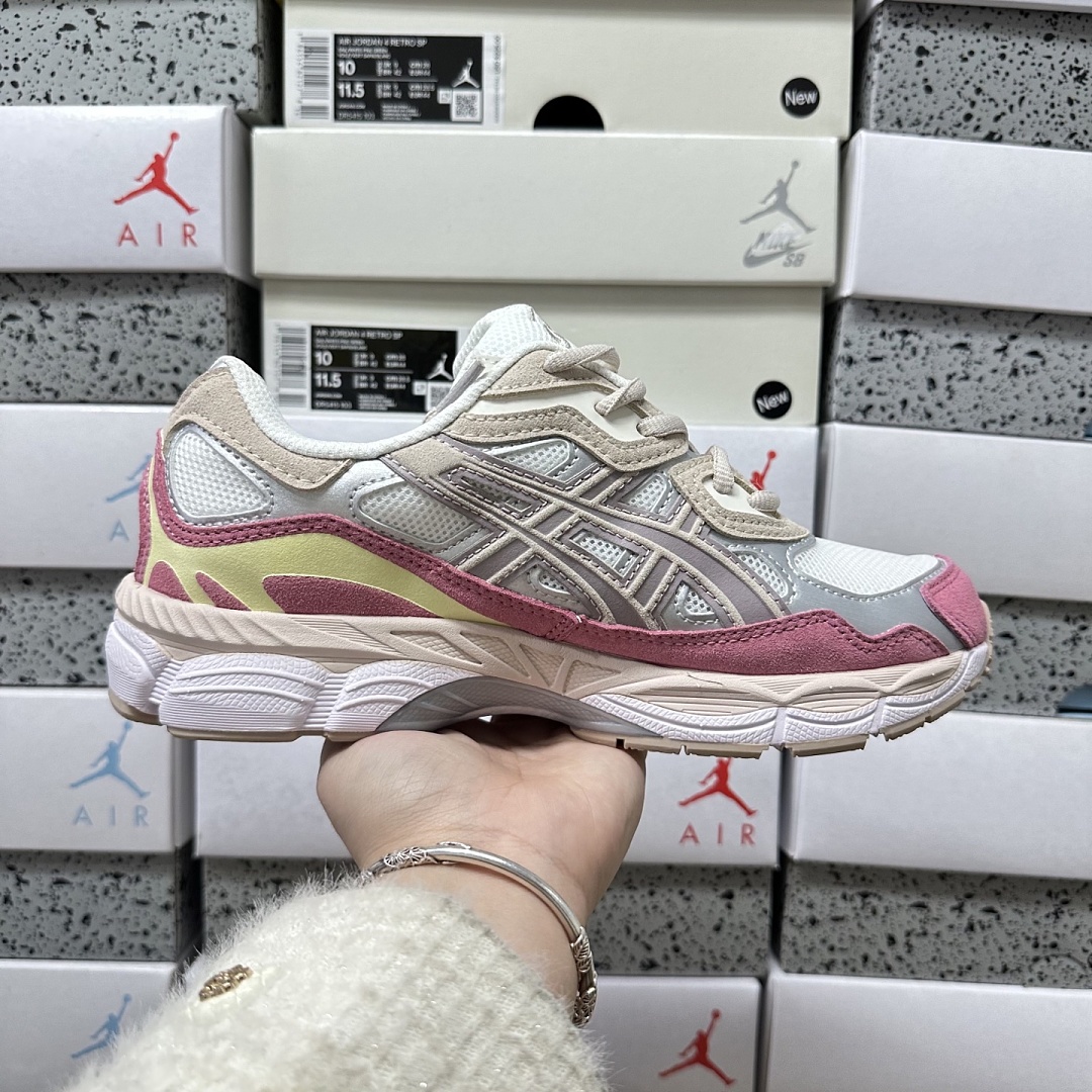 ASICS Gel-NYC Cream Mineral Beige Pink 1203A383-104 - Image 4