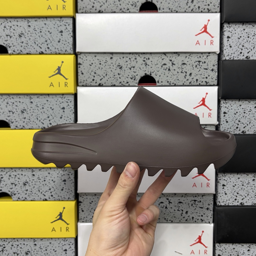 Adidas Yeezy Slide Soot Slides - Image 5