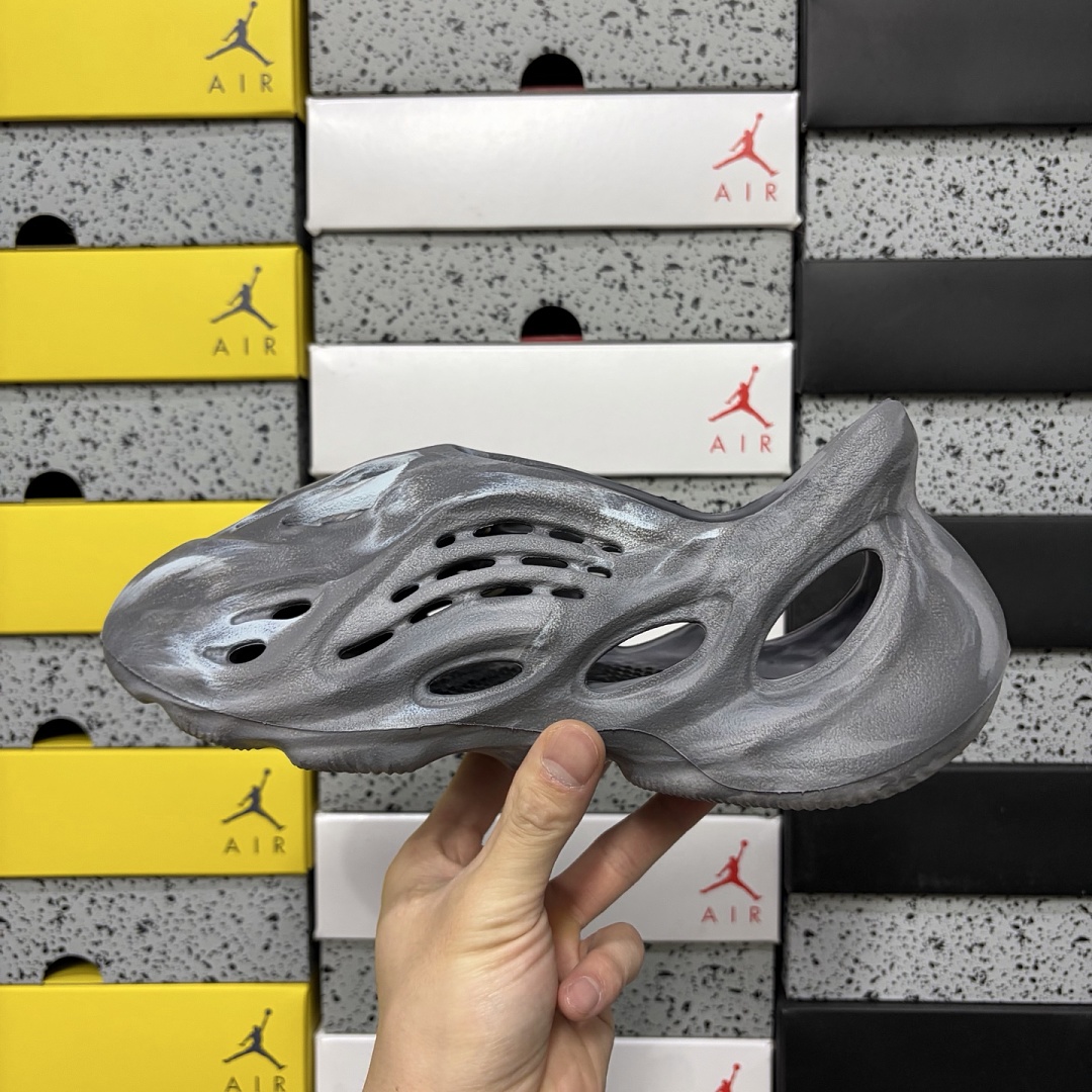 Adidas Yeezy Foam RNR MX Granite Clogs - Image 8